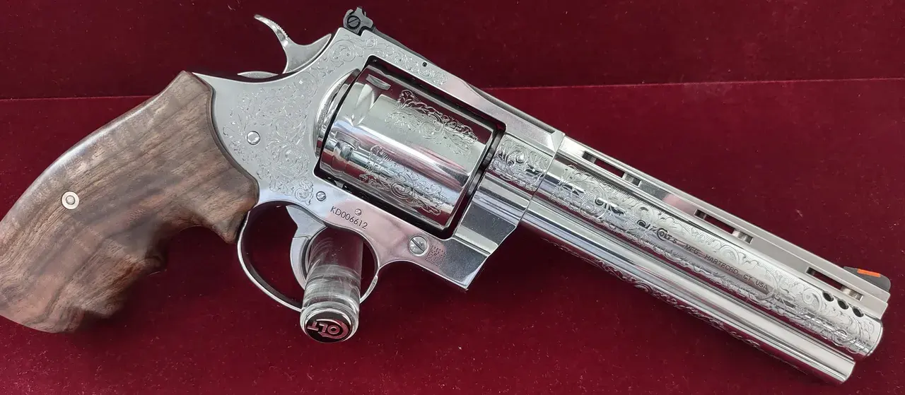 CLT KODIAK 44MAG 6 SS CUSTOM SHOP ENGRAVED